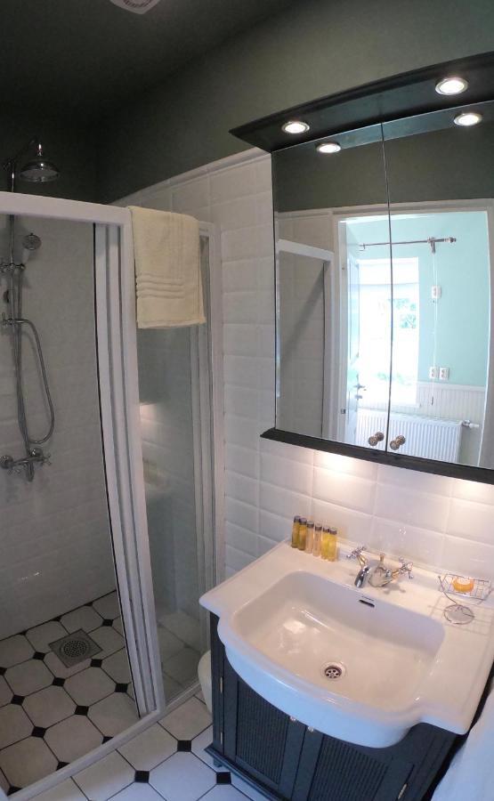 Villa Kertelhof Guesthouse Kärdla Eksteriør bilde
